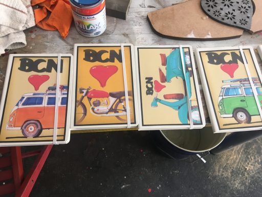 libretas decoradas con dibujos de coches